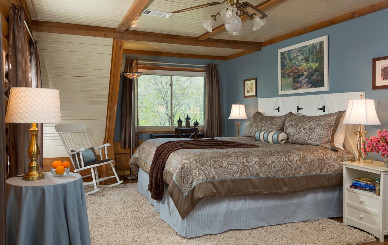 Tiffany'S Bed And Breakfast Bismarck Exterior photo